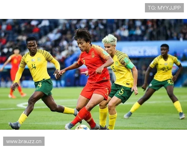 麦肯尼中场价值凸显，近期表现稳健助力球队攻防转换