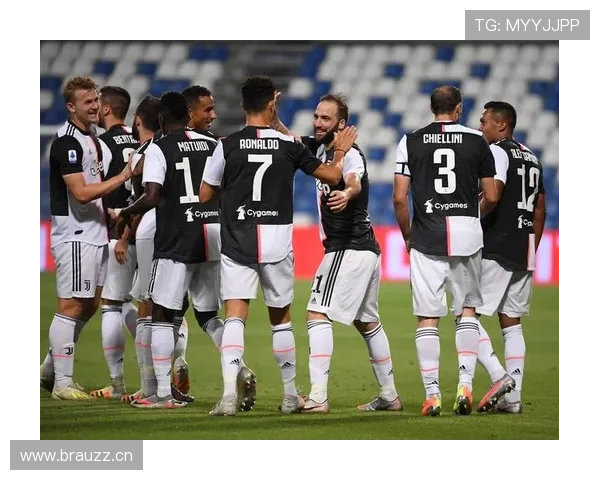 尤文图斯本赛季防守数据表现稳健,失球数位居意甲前列 尤文图斯本赛季防守数据表现稳健,失球数位居意甲前列