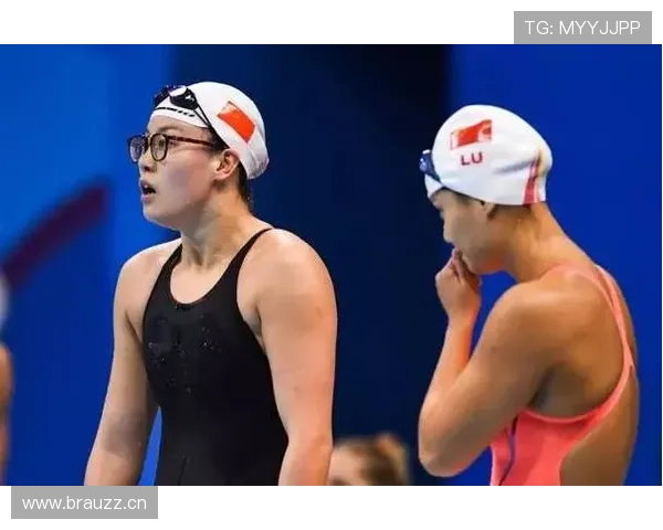 傅园慧训练完直接打车去吃火锅，教练在后面追着喊明天测乳酸