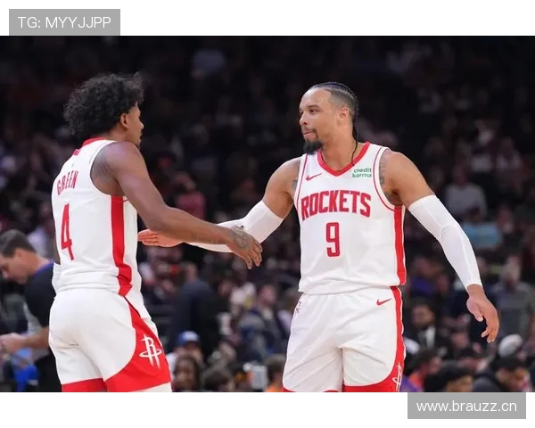 米德尔顿后场挡拆助攻效率提升显著拉开队友投篮空间